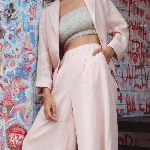 Isona Linen Wide Leg Pants in Rose Quartz - Picture 3 of 3